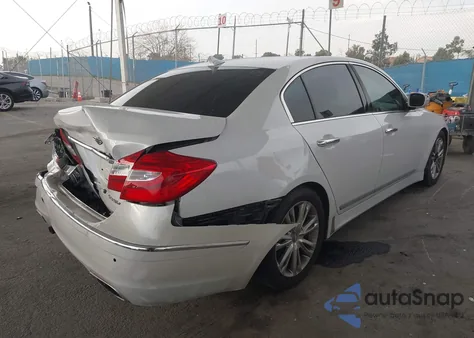 2012 Hyundai Genesis 4.6 z USA, uszkodzony, nr VIN KMHGC4DF5CU173114